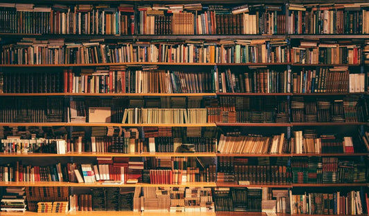 Simple tips for creating a beautiful bookshelf