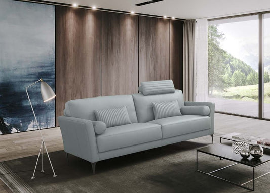 ACME Tussio Sofa