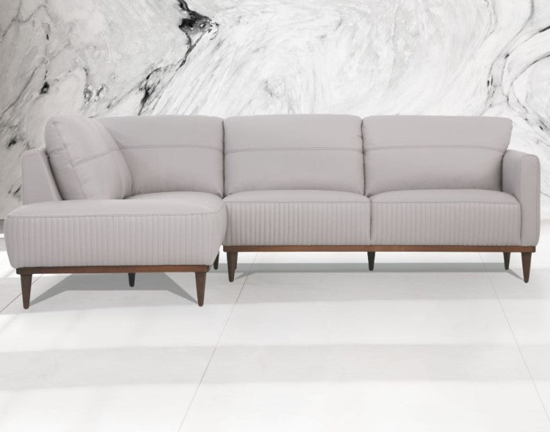 ACME Tampa Sectional Sofa